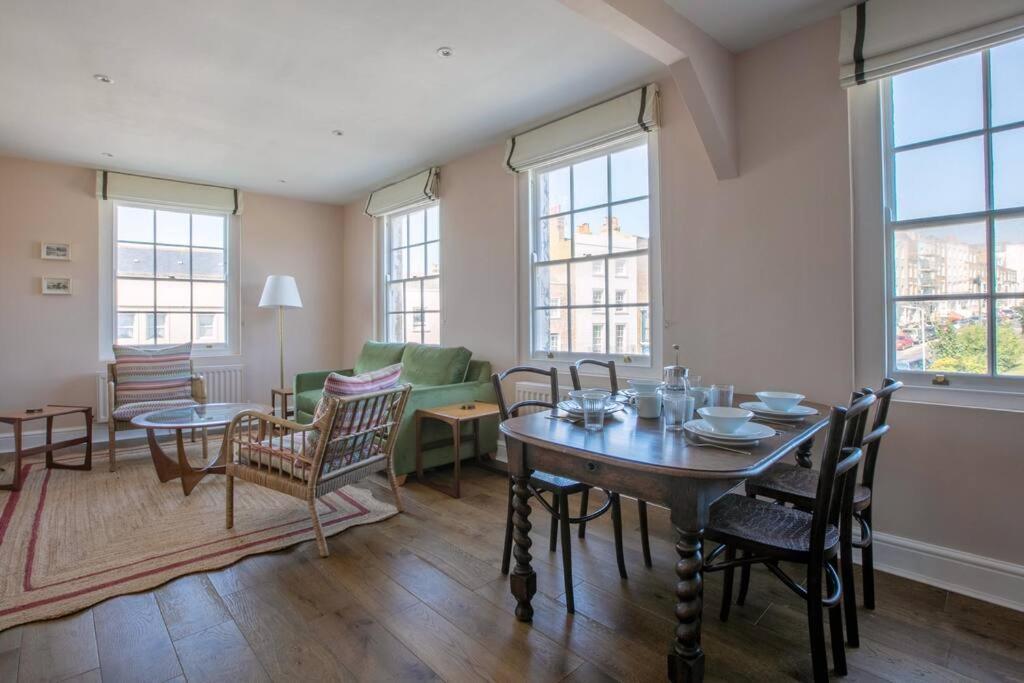 Palm Heights - Floor Luxury Flat Apartment