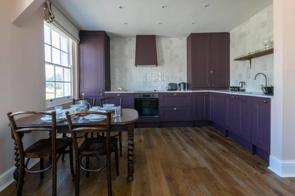Palm Heights - Floor Luxury Flat * Margate